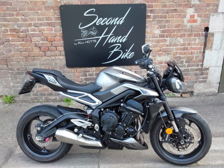 2023 Triumph STREET TRIPLE R 765