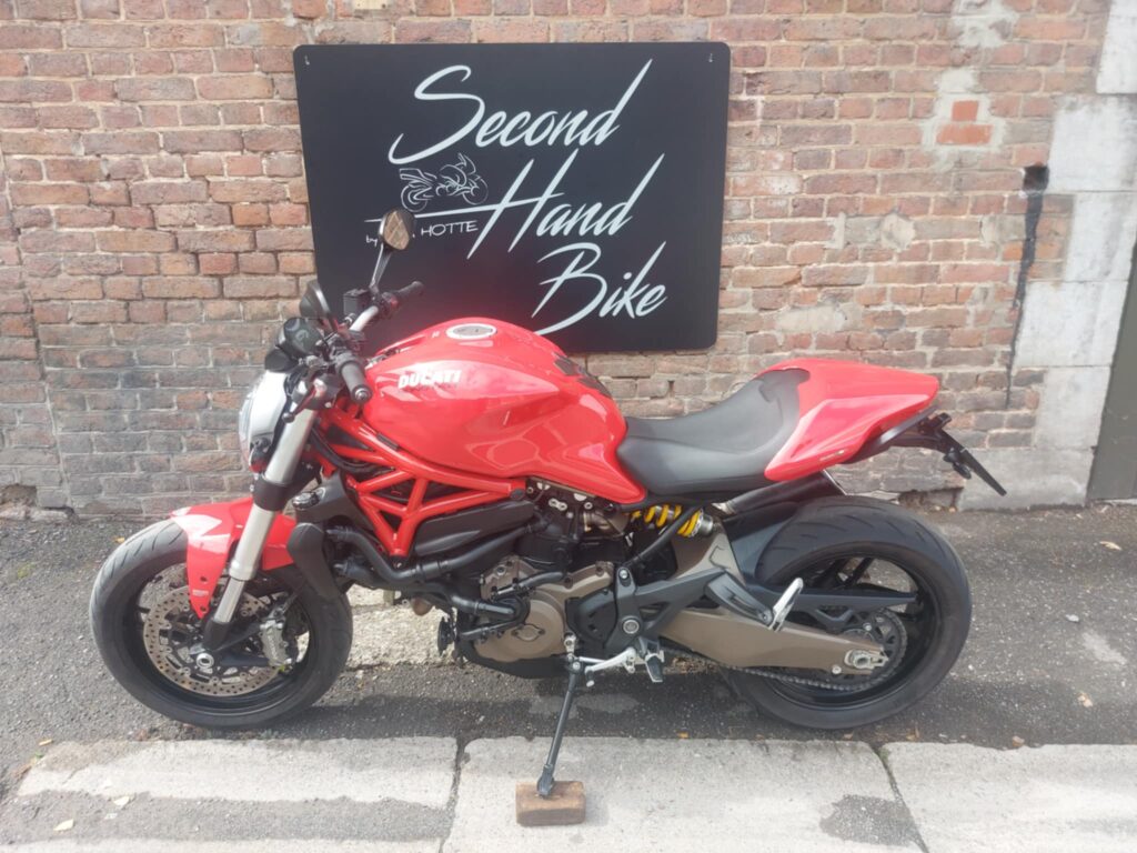 2017 Ducati MONSTER 821